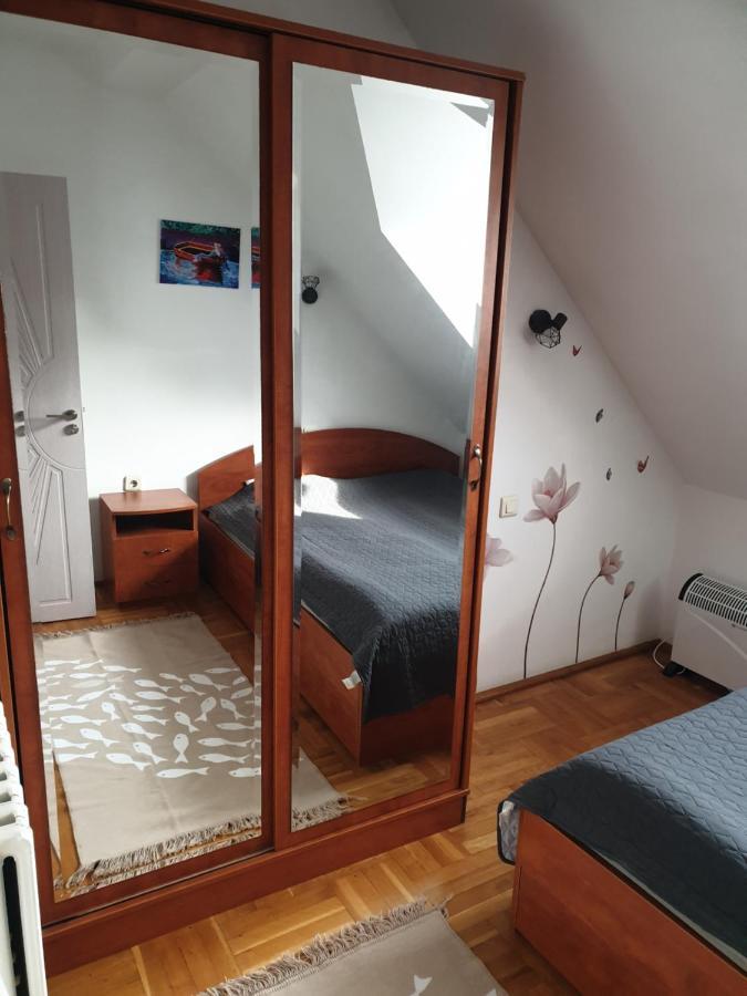 Fit Apartment Burgas Exterior photo